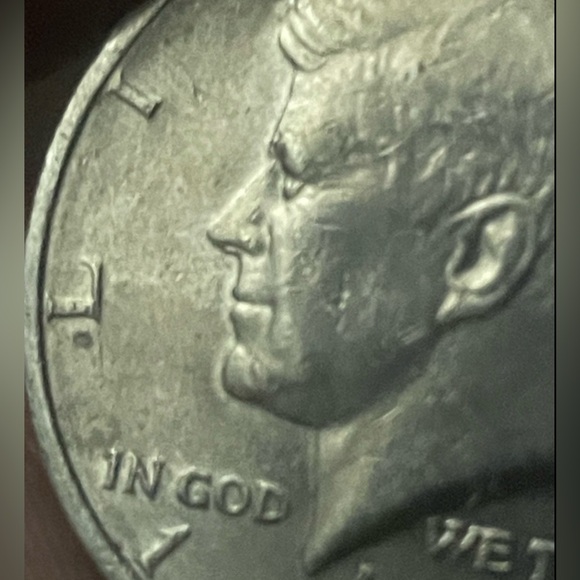 Very Rare 1971 JFK Half Dollar Error Piece Coin Error Coin Collector P. - Picture 3 of 12